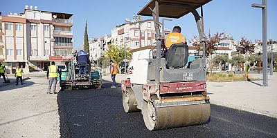 Kepez Gündoğdu Mahallesi’ne yağmur suyu drenajı sonrası asfalt