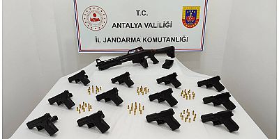 Kepez İlçesinde Ruhsatsız Silah Operasyonu