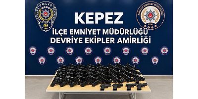 Kepez İlçesinde Yapılan Operasyonda El Yapımı Silahlar Ele Geçirildi