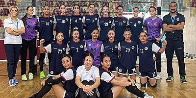 Kepez’in hentbolcuları durdurulamıyor