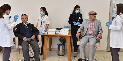 Kepez’in huzurevi sakinlerine ağız ve diş sağlığı taraması