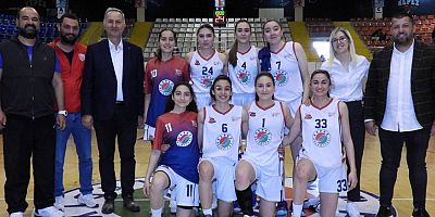 Kepez’in kızları liginin devlerine kafa tutuyor