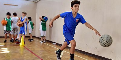 Kepez’in Muratpaşa’ya açılan kapısı spor