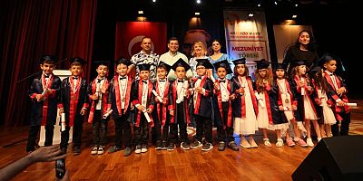 Kepez’in Nasreddin Hoca Kreşlerinde mezuniyet sevinci