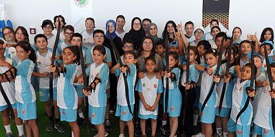 Kepez’in okçuları gelenekseli öğrendi