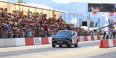 Kepez’in Otodrag Yarışında TOGG Rüzgarı