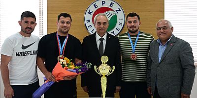Kepez’in Pehlivanlarından Başkan Kocagöz’e Ziyaret