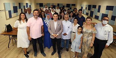 Kepez’in yabancı diller akademisi ilk mezunlarını verdi