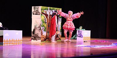 Kepez Kent Tiyatrosu’ndan “Bu Benim Masalım”