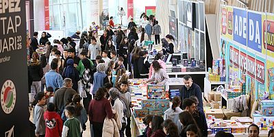 Kepez Kitap Fuarı kitapseverlerin akınına uğruyor