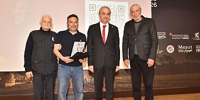 Kepez Kitap Fuarı’nda Ahmet Şerif İzgören’den İlham Veren Söyleşi: “Hayata Değer Katmak”