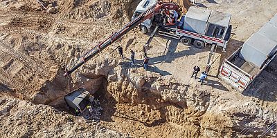 Kepez Koca Dere’nin taşkın sorununu çözüyor