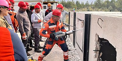 Kepez personeli afetlerde profesyonel müdahaleye hazırlanıyor 