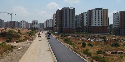 Kepez Santral’de ilk bloklar bitti, asfalt çalışmalarına başlandı