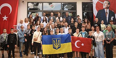 Kepez savaş mağduru çocuklar DokumaPark’ta ağırladı