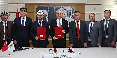 Kepez ve Kırgız Balıkçı şehri arasında kardeşlik köprüsü kuruldu  