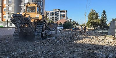 Kepez yeni yollarla planlı şehirleşiyor