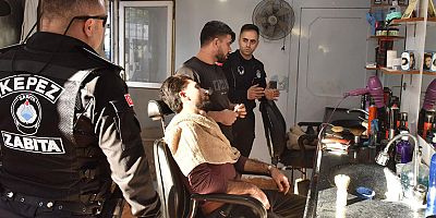 Kepez Zabıtası’ndan berber denetimi