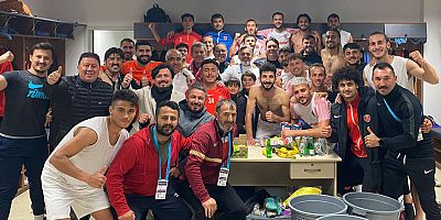 Kepez zirveyi bırakmıyor