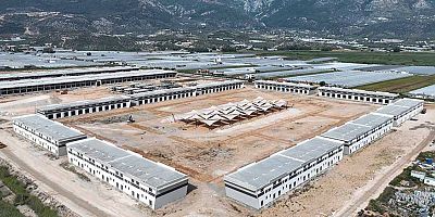 Kınık Toptancı Hal Kompleksinde sona doğru
