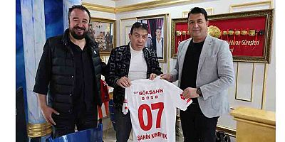 Kırbıyık Holding Kepezspor’a sponsor oldu