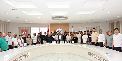 Kırkpınar ve Dirmil pehlivanlarından Başkan Kocagöz’e ziyaret