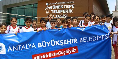 Kırsaldaki gençler Antalya’yı geziyor