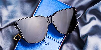 Kışın Migren Krizini Güneş Gözlüğü İle Engelleyin