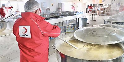 Kızılay beslenme faaliyetlerine aralıksız devam ediyor