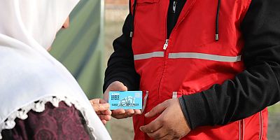 Kızılay’dan Afetzedelere 70 Milyon Değerinde Alışveriş Kartı