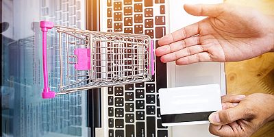 KOBİ’ler yaralarını dijital pazarlamayla saracak