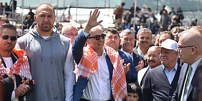 Kocagöz, Kepez’in er meydanında