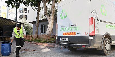 Konyaaltı Belediyesi atık yağları geri dönüşüm için topluyor