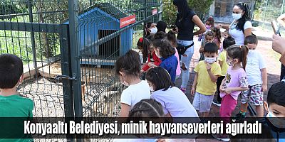 Konyaaltı Belediyesi, minik hayvanseverleri ağırladı