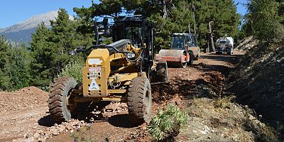 Konyaaltı Üçoluk Mahallesi’nde stabilize çalışması