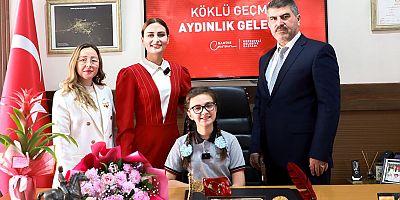 Korkuteli Belediye Başkanı Saniye Caran, Makamını Geleceğin Başkanına Devretti