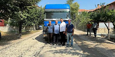 Korkuteli Belediyesi Asfalt Çalışmalarını Karşıyaka Mahallesi’nde Sürdürüyor