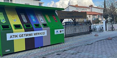Korkuteli Belediyesi'nden Çevre Dostu 'Mobil Atık Getirme Merkezi'