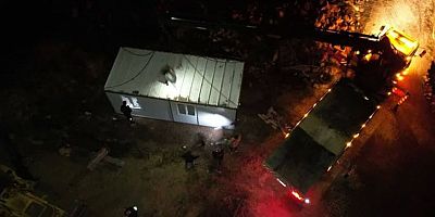 Korkuteli Belediyesi’nden Yangın Mağduru Ahmet Asar’a Konteyner Desteği