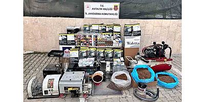 Korkuteli'de kaçak tütün operasyonu
