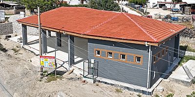 Korkuteli Dereköy’de çok amaçlı salon inşaatı sona yaklaştı 