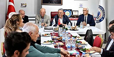 Korkuteli Derneği’nden tarhana ikramı