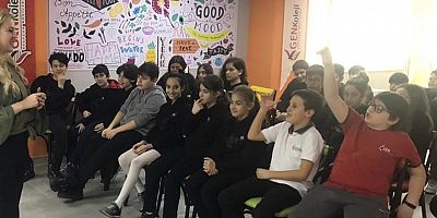 Korona virüs çocuklara nasıl anlatılmalı?