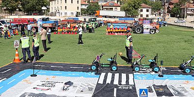 Köy Yolunda Trafikte Herşey Yolunda projesi kapsamında yapılan etkinlikler