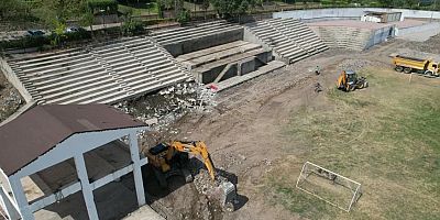 Kumluca Atatürk Stadı'nın yapım süreci başladı