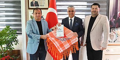 Kumluca Belediye Meclis üyelerinden Başkan Topaloğlu’na ziyaret 