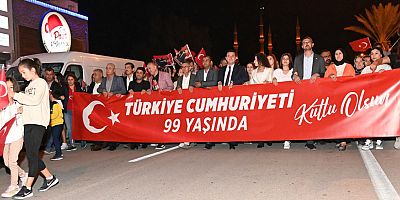 Kumluca'da 29 Ekim Cumhuriyet Bayramı coşkusu