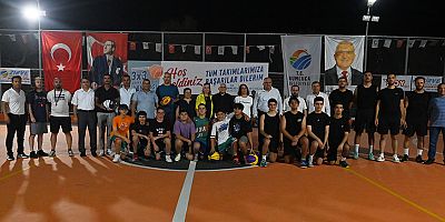 Kumluca'da 3x3 Sokak Basketbolu Turnuvası başladı