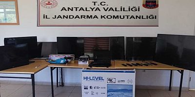 Kumluca'da evden hırsızlık olayları...