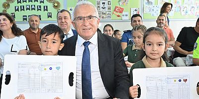 Kumluca'da karne heyecanı yaşandı